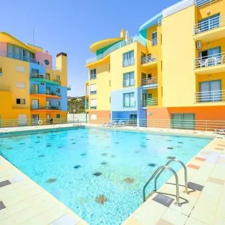 Sky Vista - Beautiful Marina Views